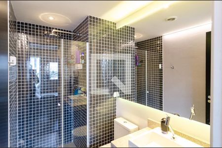 Apartamento à venda com 67m², 2 quartos e 1 vagaBanheiro Social