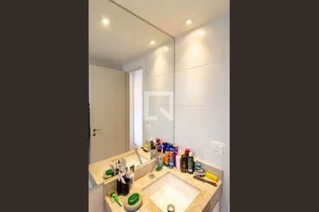 Apartamento à venda com 67m², 2 quartos e 1 vagaBanheiro da Suíte