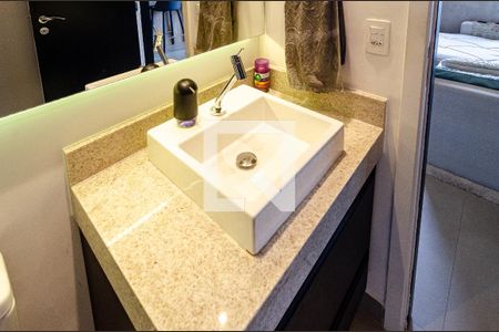 Apartamento à venda com 67m², 2 quartos e 1 vagaBanheiro Social