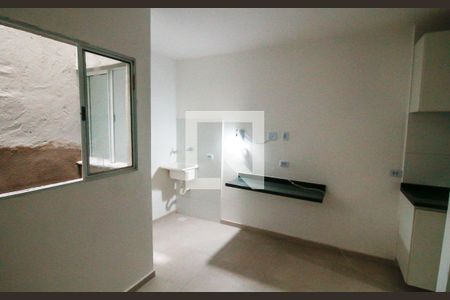 Sala/Quarto de kitnet/studio para alugar com 0 quarto, 22m² em Cidade Mãe do Céu, São Paulo
