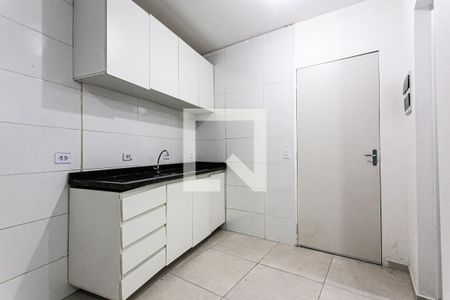 Cozinha de kitnet/studio para alugar com 1 quarto, 22m² em Cidade Mãe do Céu, São Paulo