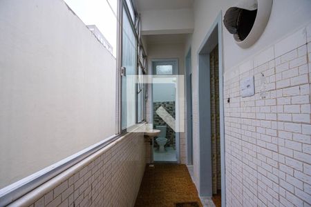 Apartamento à venda com 107m², 3 quartos e 1 vagaÁrea de Serviço