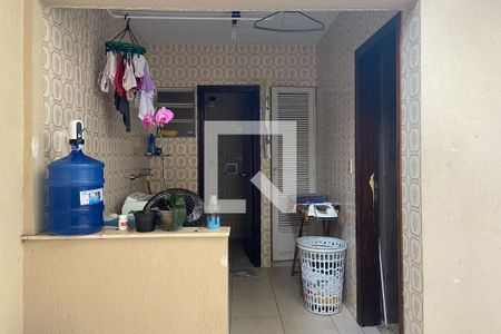 Casa à venda com 132m², 3 quartos e 2 vagasÁrea de Serviço