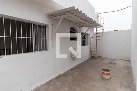 Casa para alugar com 64m², 2 quartos e sem vaga Casa para alugar com 64m², 2 quartos e sem vagaÁrea de Serviço