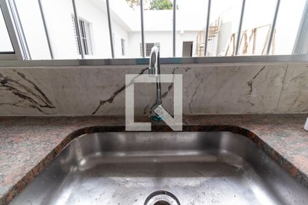 Casa para alugar com 64m², 2 quartos e sem vaga Casa para alugar com 64m², 2 quartos e sem vagaCozinha - Torneira