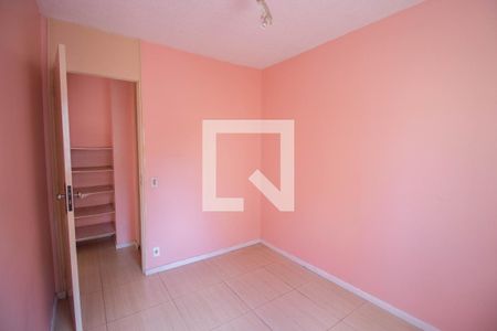 Quarto 1 de apartamento para alugar com 2 quartos, 42m² em Jardim Casa Pintada, São Paulo