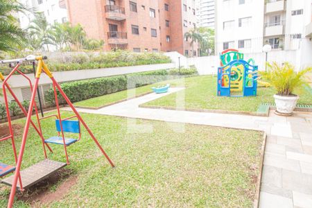 Apartamento para alugar com 141m², 2 quartos e 2 vagasÁrea comum - Playground