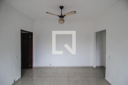 Sala de casa para alugar com 2 quartos, 50m² em Marco Dois, Nova Iguaçu