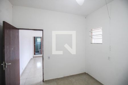 Quarto 1 de casa para alugar com 2 quartos, 50m² em Marco Dois, Nova Iguaçu