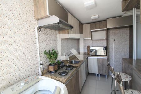 Apartamento para alugar com 44m², 2 quartos e 1 vaga Apartamento para alugar com 44m², 2 quartos e 1 vagaCozinha e Área de Serviço