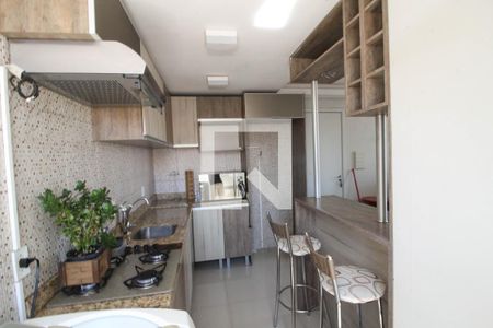 Apartamento para alugar com 44m², 2 quartos e 1 vaga Apartamento para alugar com 44m², 2 quartos e 1 vagaCozinha e Área de Serviço
