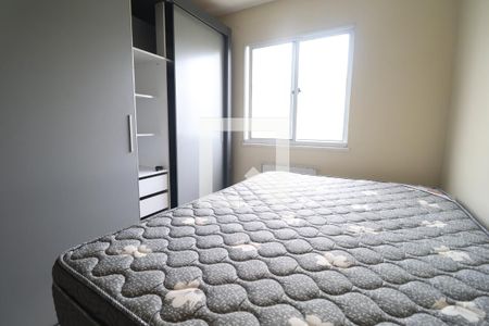 Quarto 1 de apartamento para alugar com 2 quartos, 53m² em Vargem Grande, Rio de Janeiro