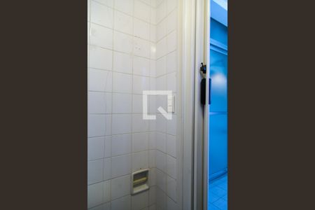 Apartamento à venda com 70m², 2 quartos e 1 vagaBanheiro de Serviço