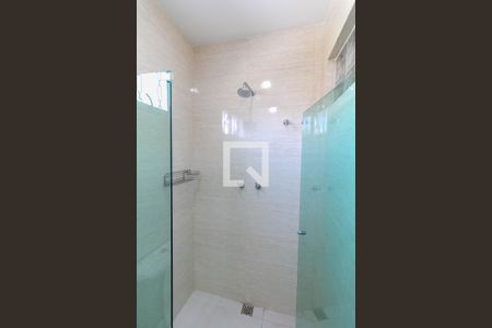 Casa à venda com 513m², 5 quartos e 6 vagas Casa à venda com 513m², 5 quartos e 6 vagasBanheiro Social