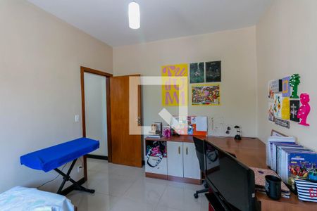 Quarto 2 de casa para alugar com 5 quartos, 513m² em Camargos, Belo Horizonte