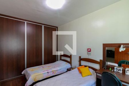 Casa à venda com 513m², 5 quartos e 6 vagas Casa à venda com 513m², 5 quartos e 6 vagasQuarto Suíte 1