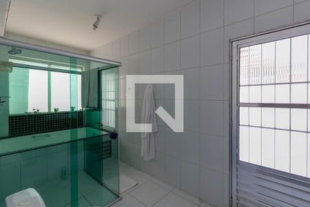 Casa à venda com 513m², 5 quartos e 6 vagas Casa à venda com 513m², 5 quartos e 6 vagasBanheiro da Suíte 3