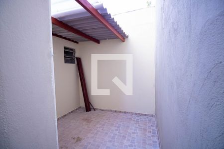 Lavanderia de casa para alugar com 2 quartos, 60m² em Vila Zat, São Paulo