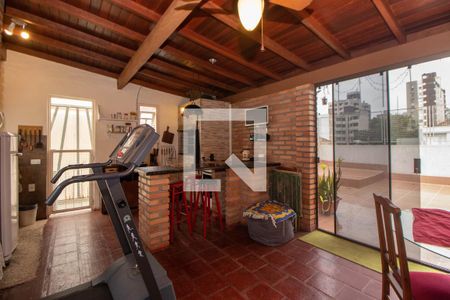 Apartamento à venda com 220m², 3 quartos e sem vagaCobertura