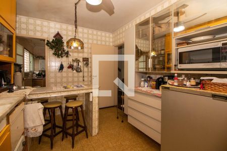 Apartamento à venda com 220m², 3 quartos e sem vagaCozinha