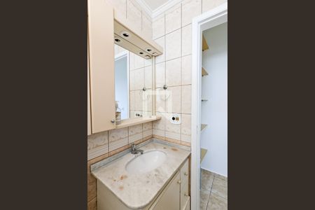 Apartamento para alugar com 79m², 3 quartos e 2 vagas Apartamento para alugar com 79m², 3 quartos e 2 vagasBanheiro da suíte