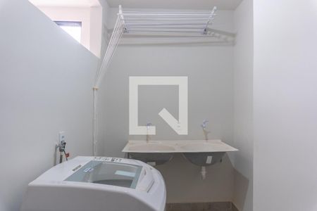 Studio para alugar com 28m², 1 quarto e sem vaga Studio para alugar com 28m², 1 quarto e sem vagaÁrea Comum - Lavanderia