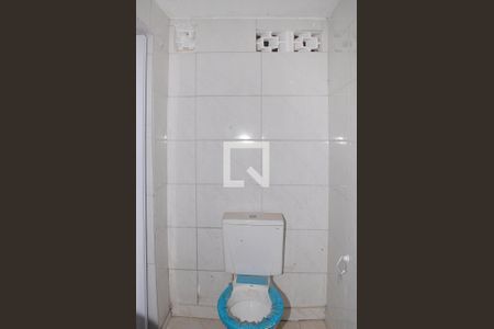 Casa para alugar com 50m², 1 quarto e sem vaga Casa para alugar com 50m², 1 quarto e sem vagaBanheiro