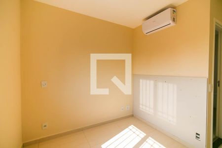 Apartamento à venda com 70m², 3 quartos e 2 vagasQuarto 3