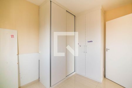 Apartamento à venda com 70m², 3 quartos e 2 vagasQuarto 2