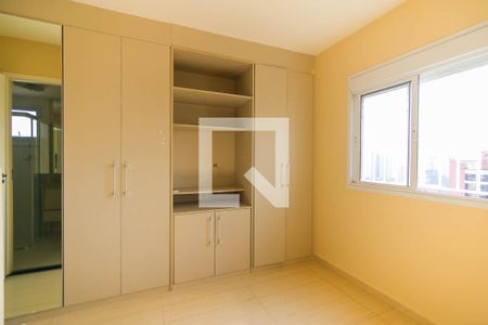 Apartamento à venda com 70m², 3 quartos e 2 vagasQuarto 3