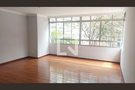 Apartamento para alugar com 3 quartos, 137m² em Cerqueira César, São Paulo