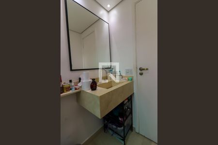 Apartamento à venda com 93m², 3 quartos e 2 vagas Apartamento à venda com 93m², 3 quartos e 2 vagasBanheiro da Suíte
