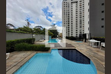 Apartamento à venda com 93m², 3 quartos e 2 vagas Apartamento à venda com 93m², 3 quartos e 2 vagasÁrea comum - Piscina
