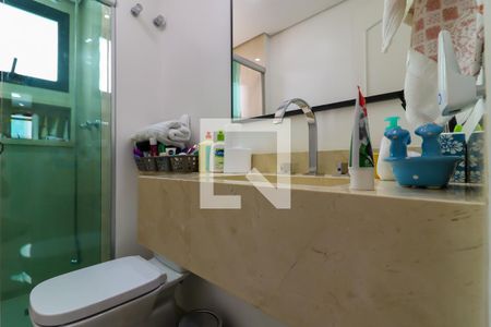 Apartamento à venda com 93m², 3 quartos e 2 vagas Apartamento à venda com 93m², 3 quartos e 2 vagasBanheiro Corredor