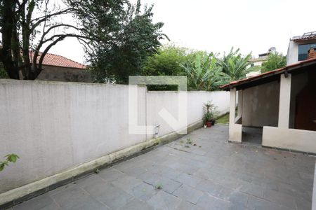 Casa à venda com 179m², 3 quartos e 2 vagasQuintal