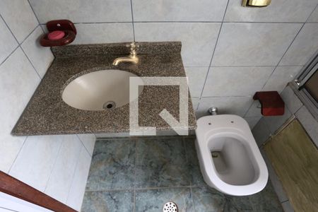 Casa à venda com 179m², 3 quartos e 2 vagasBanheiro da Suíte 2
