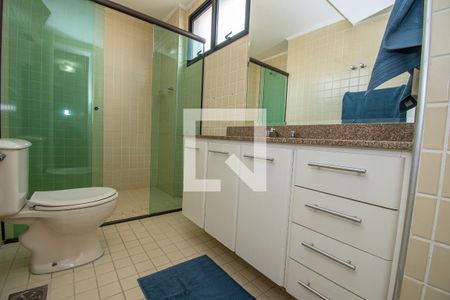 Banheiro da Suíte 1 de apartamento à venda com 2 quartos, 110m² em Centro, Campinas