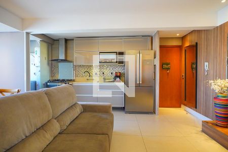 Sala de apartamento à venda com 3 quartos, 90m² em Passo D’areia, Porto Alegre