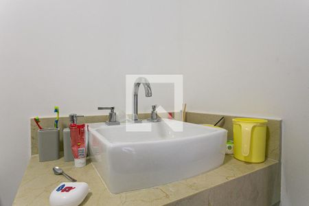 Apartamento à venda com 89m², 2 quartos e 2 vagasBanheiro da Suíte 2