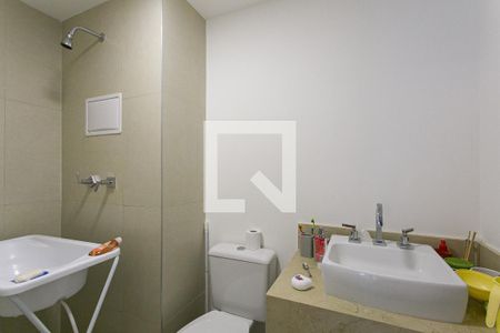 Apartamento à venda com 89m², 2 quartos e 2 vagasBanheiro da Suíte 2