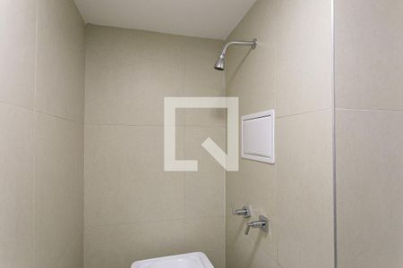 Apartamento à venda com 89m², 2 quartos e 2 vagasBanheiro da Suíte 2