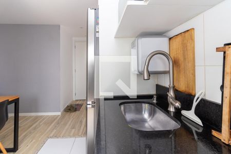 Apartamento à venda com 41m², 2 quartos e sem vaga Apartamento à venda com 41m², 2 quartos e sem vagaCozinha e Área de Serviço