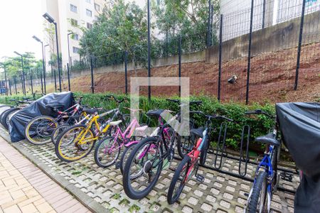 Apartamento à venda com 41m², 2 quartos e sem vaga Apartamento à venda com 41m², 2 quartos e sem vagaBicicletário