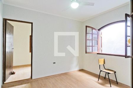 Quarto 2 de casa para alugar com 3 quartos, 150m² em Jaraguá, São Paulo