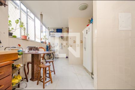 Apartamento à venda com 100m², 3 quartos e 1 vagaCozinha