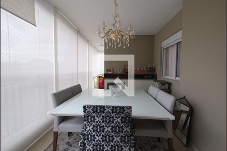 Apartamento à venda com 87m², 2 quartos e 1 vagaVaranda