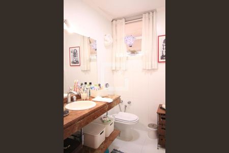 Apartamento à venda com 90m², 3 quartos e 2 vagasBanheiro 1