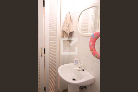 Apartamento à venda com 90m², 3 quartos e 2 vagasBanheiro de Serviço