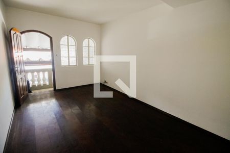 Sala de casa para alugar com 3 quartos, 112m² em Jardim Santa Terezinha, Taboão da Serra