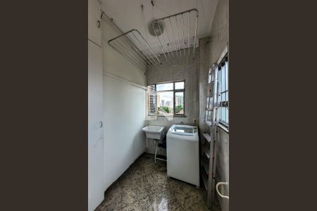 Apartamento à venda com 116m², 2 quartos e sem vaga Apartamento à venda com 116m², 2 quartos e sem vagaÁrea de Serviço